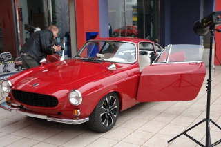 Illustration for article titled Nice Price Or Crack Pipe: The $69,900 Volvo P1800S?